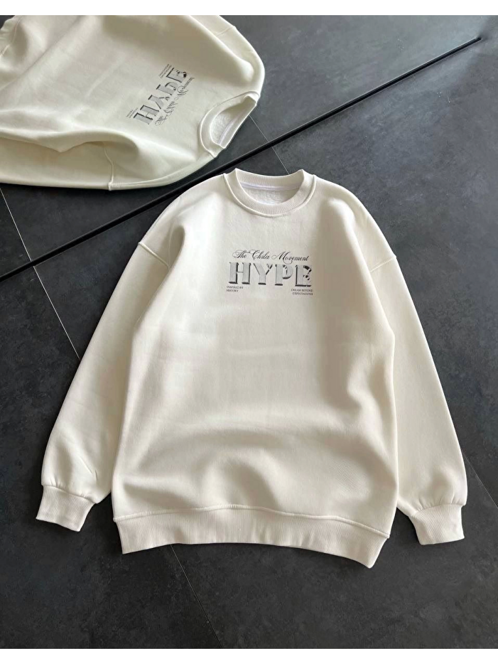 Üç İplik Bisiklet Yaka Baskılı Sweatshirt - Beyaz