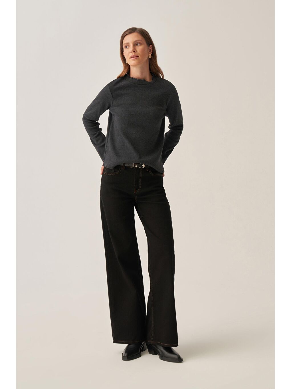 Antrasit-Dik Yaka Uzun Kollu Body-1