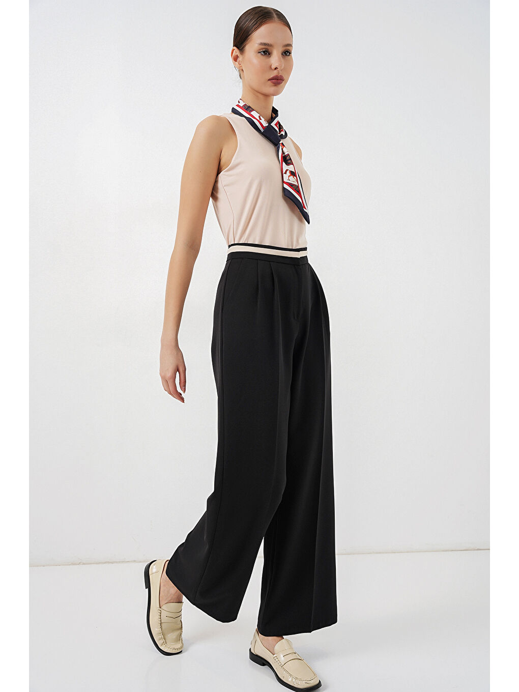 Kadın Geniş Paça Kumaş Pantolon 30088 - Siyah-2