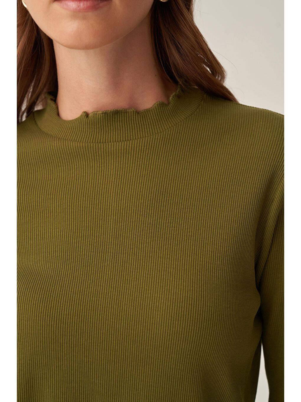 Haki-Dik Yaka Uzun Kollu Body-4