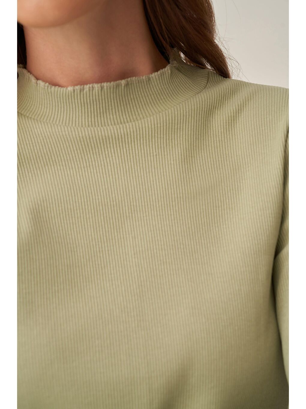 Yeşil Defne-Dik Yaka Uzun Kollu Body-3