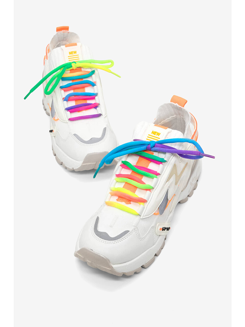 Kadın Beyaz Rahat Kalıp Renkli Lastik Boğazlı Bağcıklı Sneaker-1