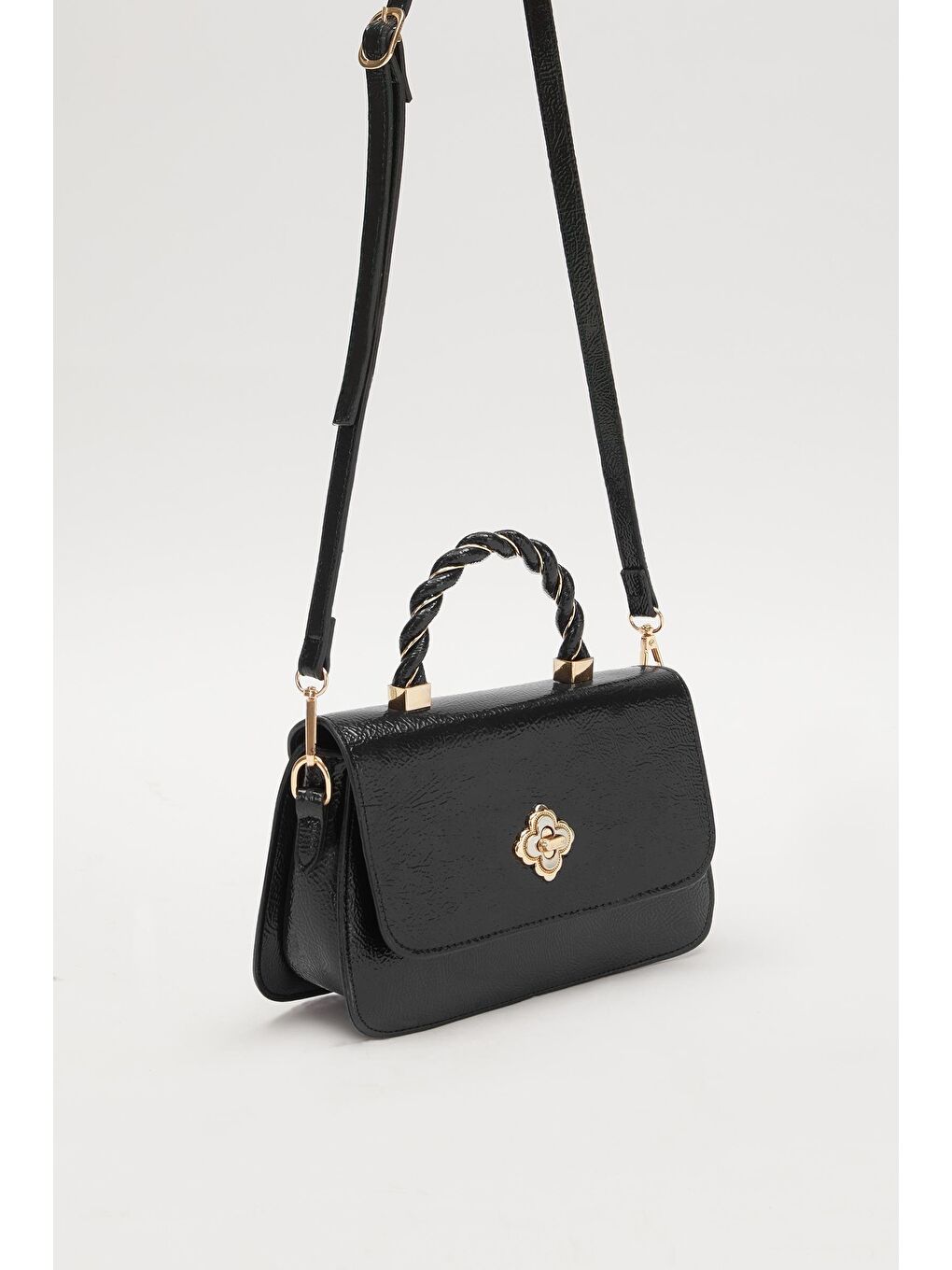 Siyah Rugan Kadın El ve Omuz Çantası 930179-1