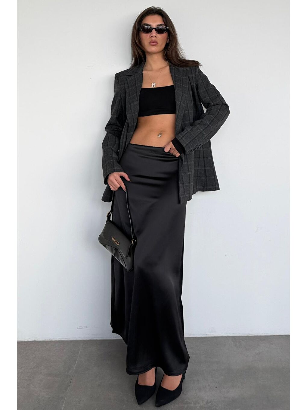 Siyah Saten Midi Boy Kadın Etek Mg2637-3