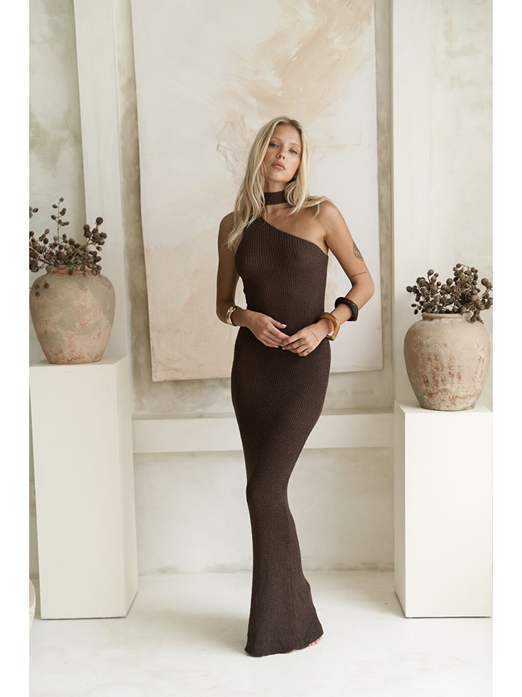 Kahverengi Kamalas Asimetrik Triko Kahve Uzun Elbise-1