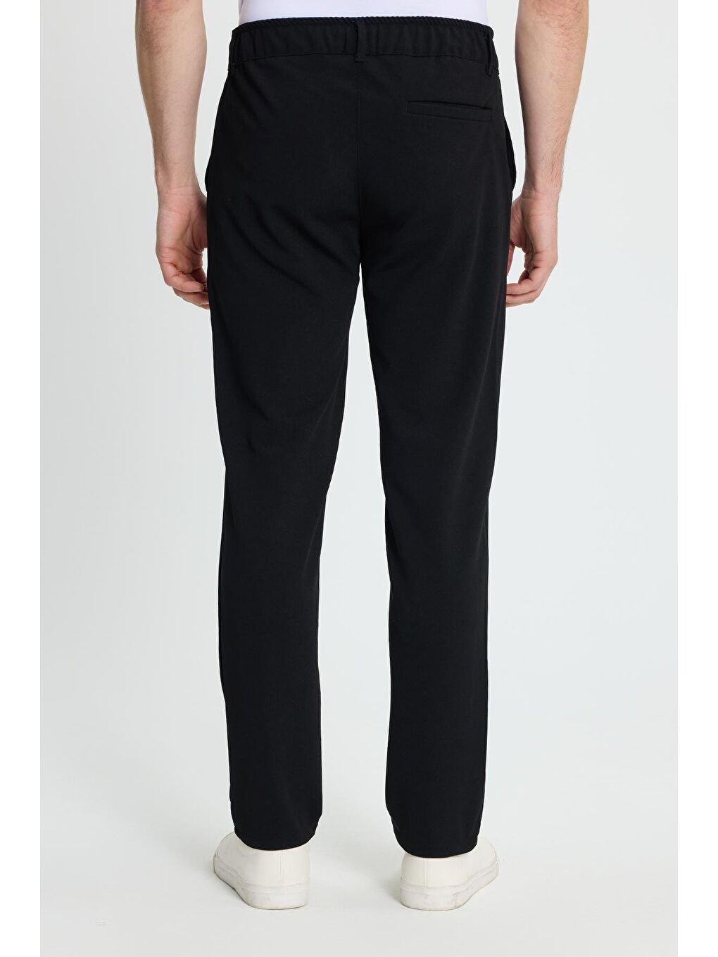 Erkek Slim Fit Dar Kesim Beli Lastikli Bağcık Detaylı Siyah Pantolon-7