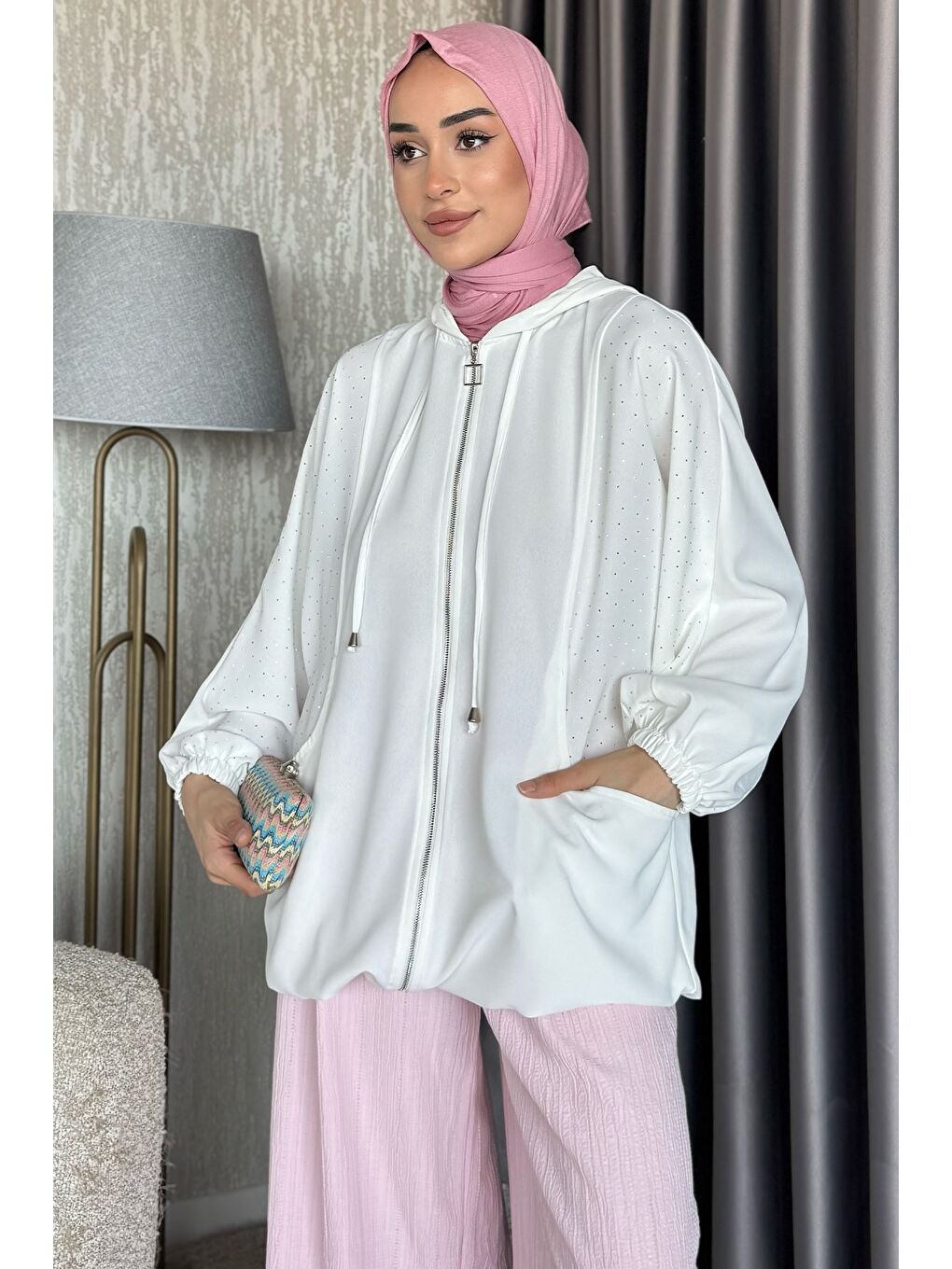 Ekru Kapüşonlu Taşlı Tesettür Kap-2