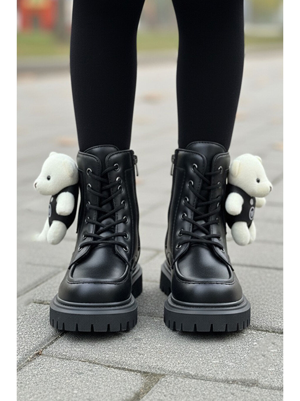 Kız Çocuk Siyah Yanda Ayıcık Detaylı Bot - 28038-SIYAH-1