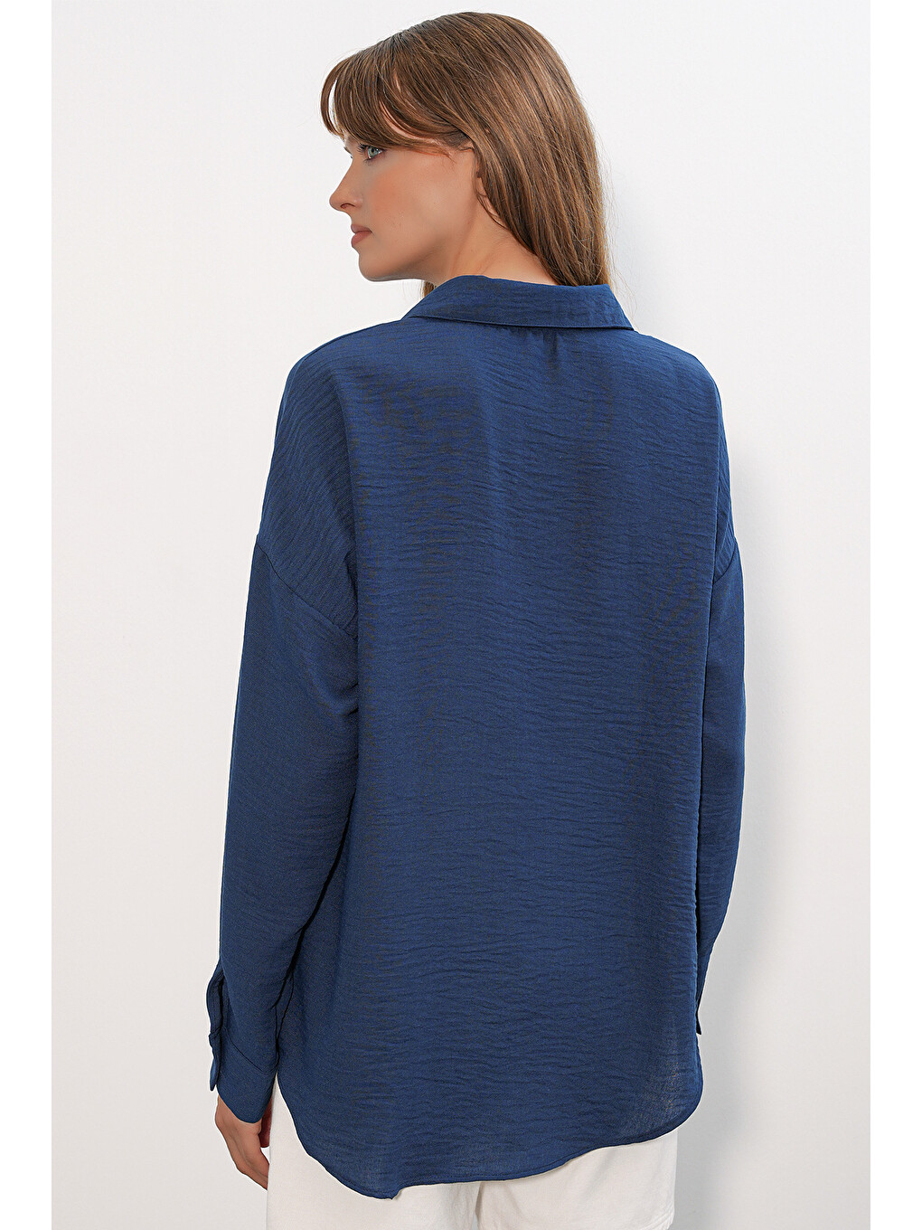 Kadın Oversize Keten Gömlek 20338 - Lacivert-6