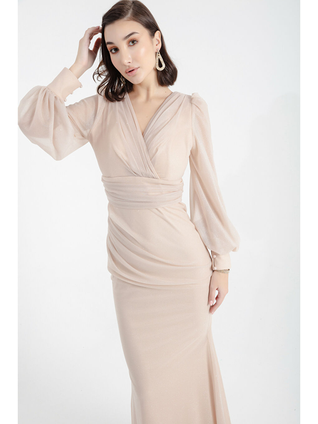 Kadın Bej Kruvaze Yaka Simli Uzun Abiye Elbise-3