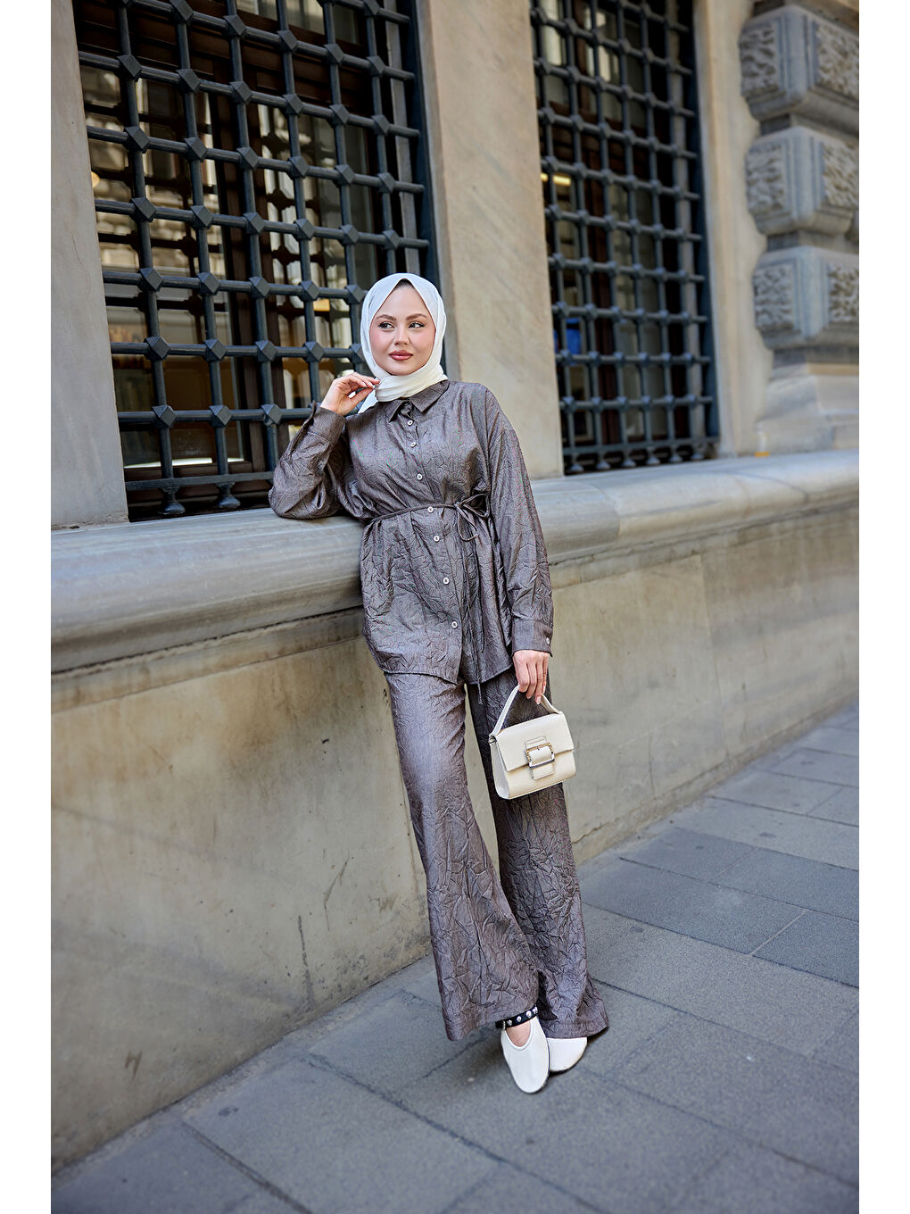 Kadın Kırışık Kumaş Takım Kahverengi-1