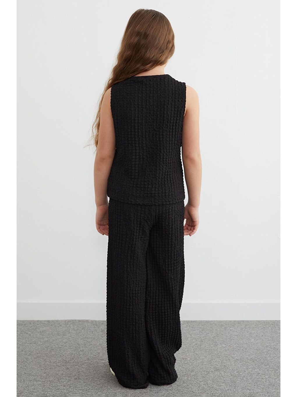 Siyah Kalp Düğmeli Dokulu Yelekli Kız Çocuk 2 Li Takım-4