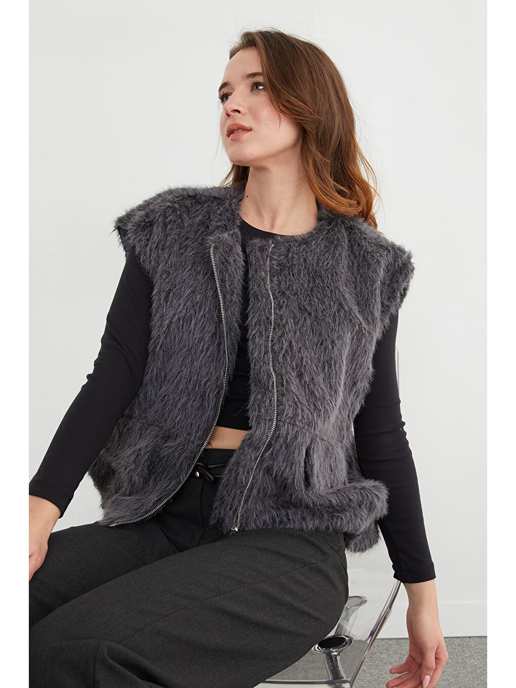 Antrasit Cep Detaylı Bomber Pelüş Yelek-2