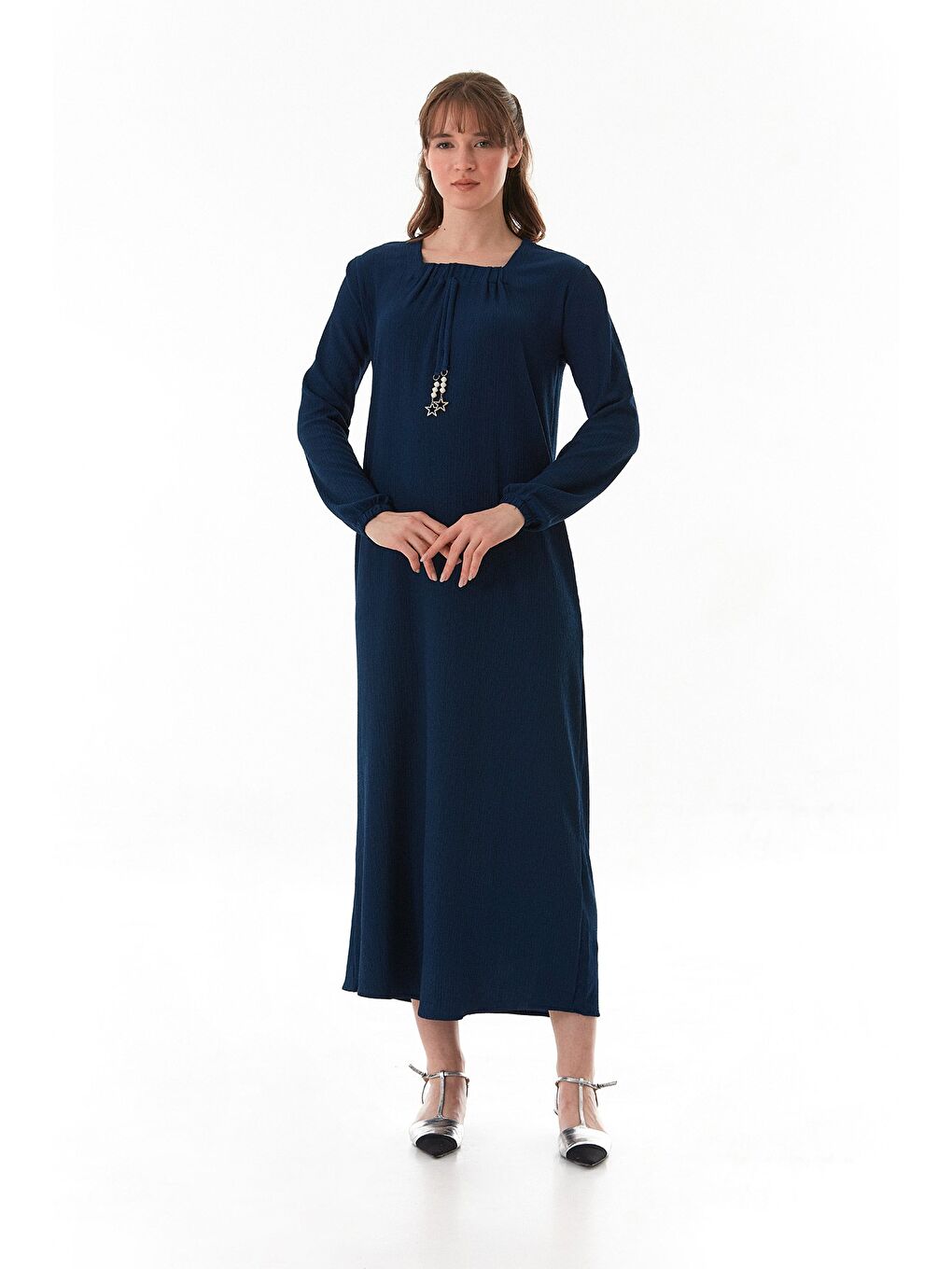 Lacivert Fullamodest Aksesuarlı Bürümcük Kumaş Büyük Beden Elbise