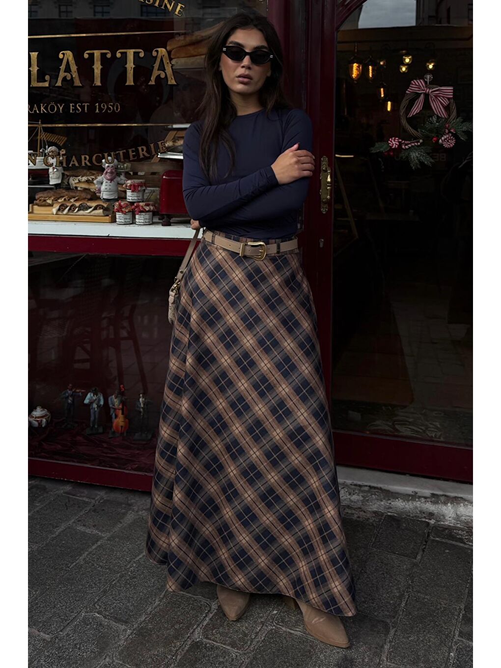 Lacivert Ekose Desen Kemerli Uzun Etek Mg2635