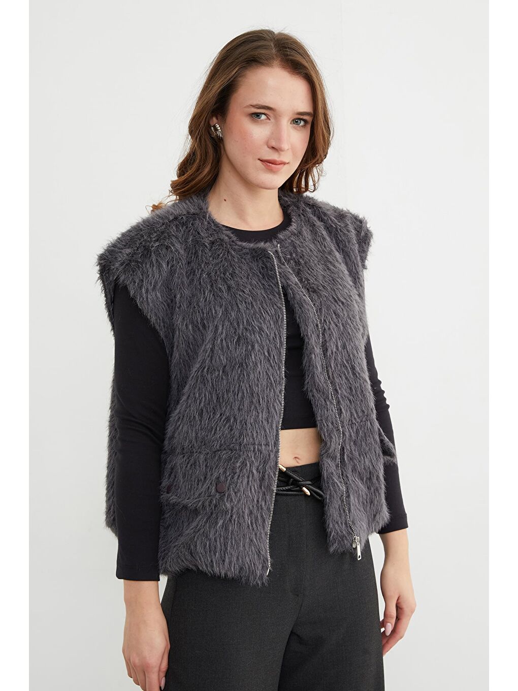 Antrasit Cep Detaylı Bomber Pelüş Yelek-3