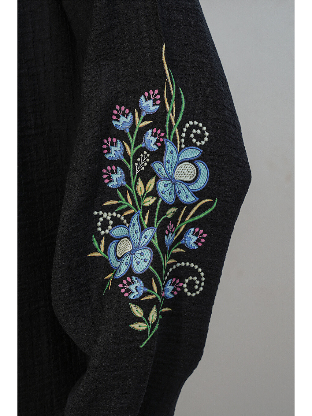 Kadın Nakışlı Oversize Bluz 1000 - Siyah-4