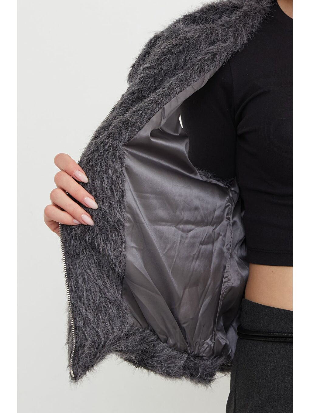 Antrasit Cep Detaylı Bomber Pelüş Yelek-4