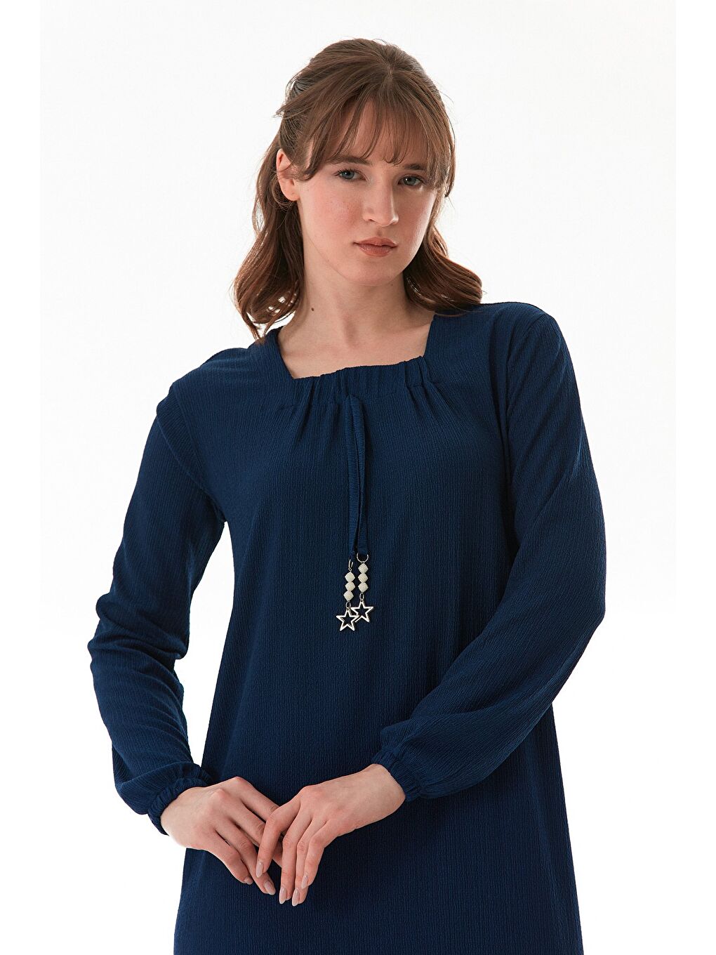 Lacivert Fullamodest Aksesuarlı Bürümcük Kumaş Büyük Beden Elbise-3