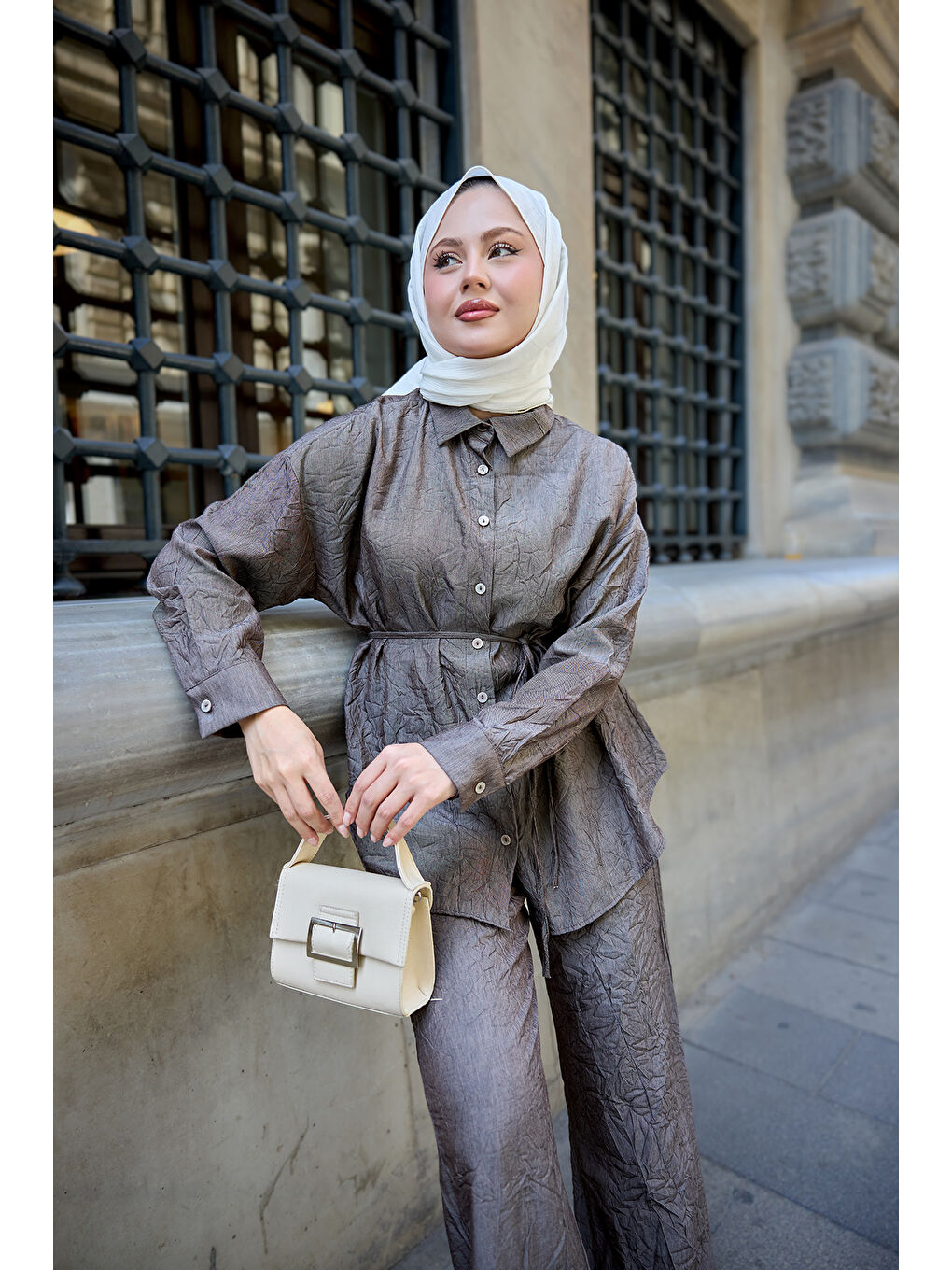 Kadın Kırışık Kumaş Takım Kahverengi-2