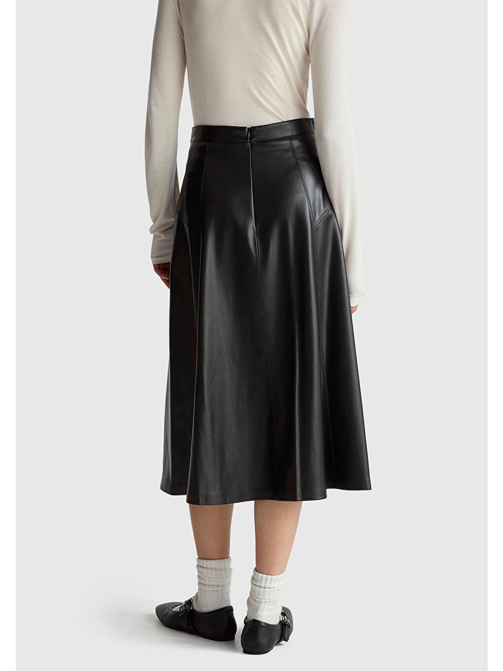 Kadın Siyah Yırtmaçlı Görünmez Fermuarlı Uzun Kloş Etek-2