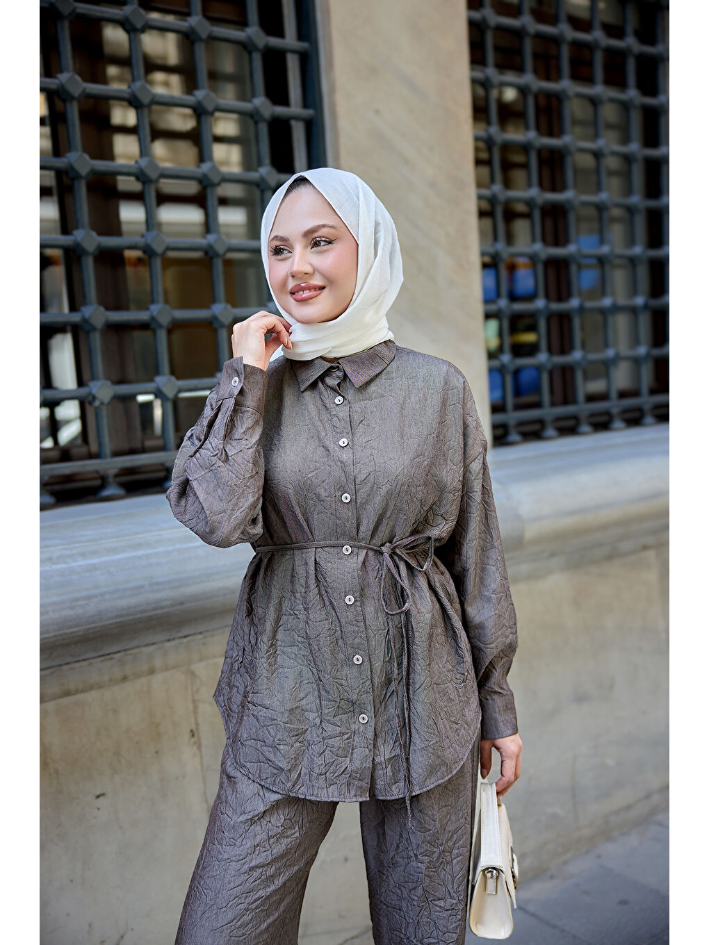 Kadın Kırışık Kumaş Takım Kahverengi-4