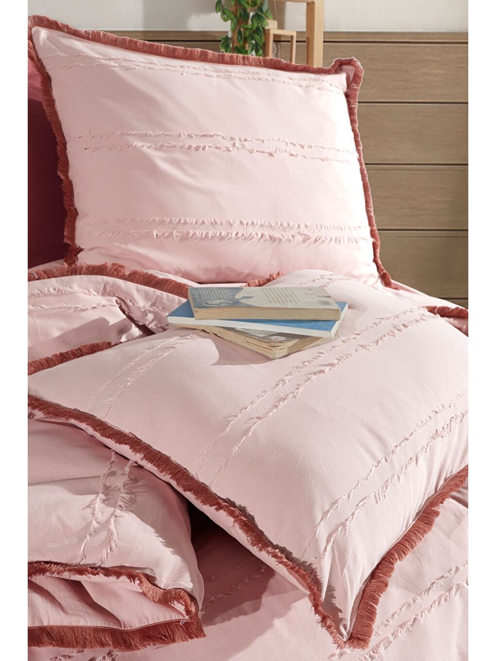Pembe %100 Pamuk Çift Kişilik Püsküllü Nevresim Seti Bonami Pudra-1