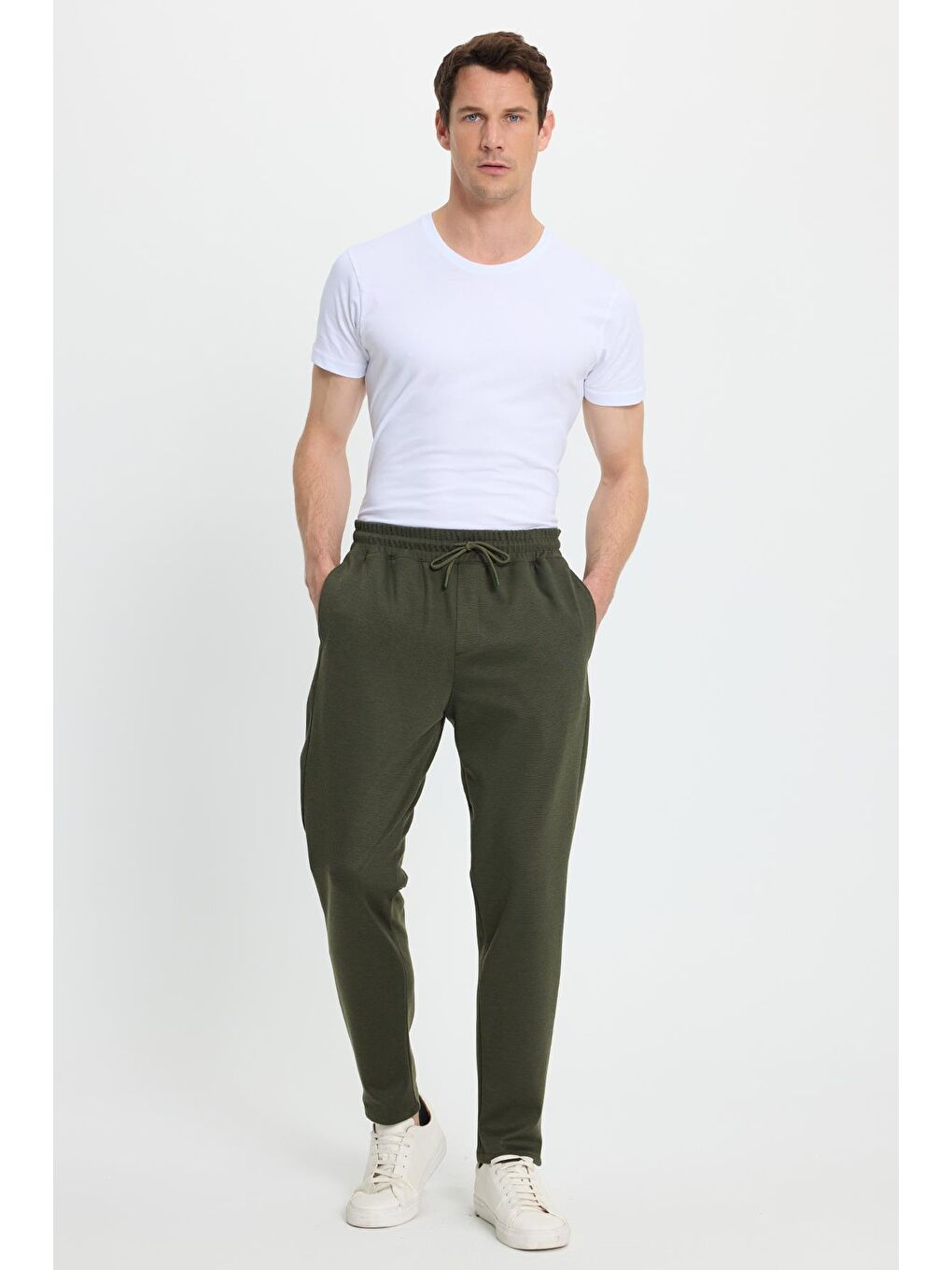 Yeşil Erkek Regular Fit Klasik Kesim Beli Lastikli Bağcıklı Koyu Haki Jogger Pantolon-3
