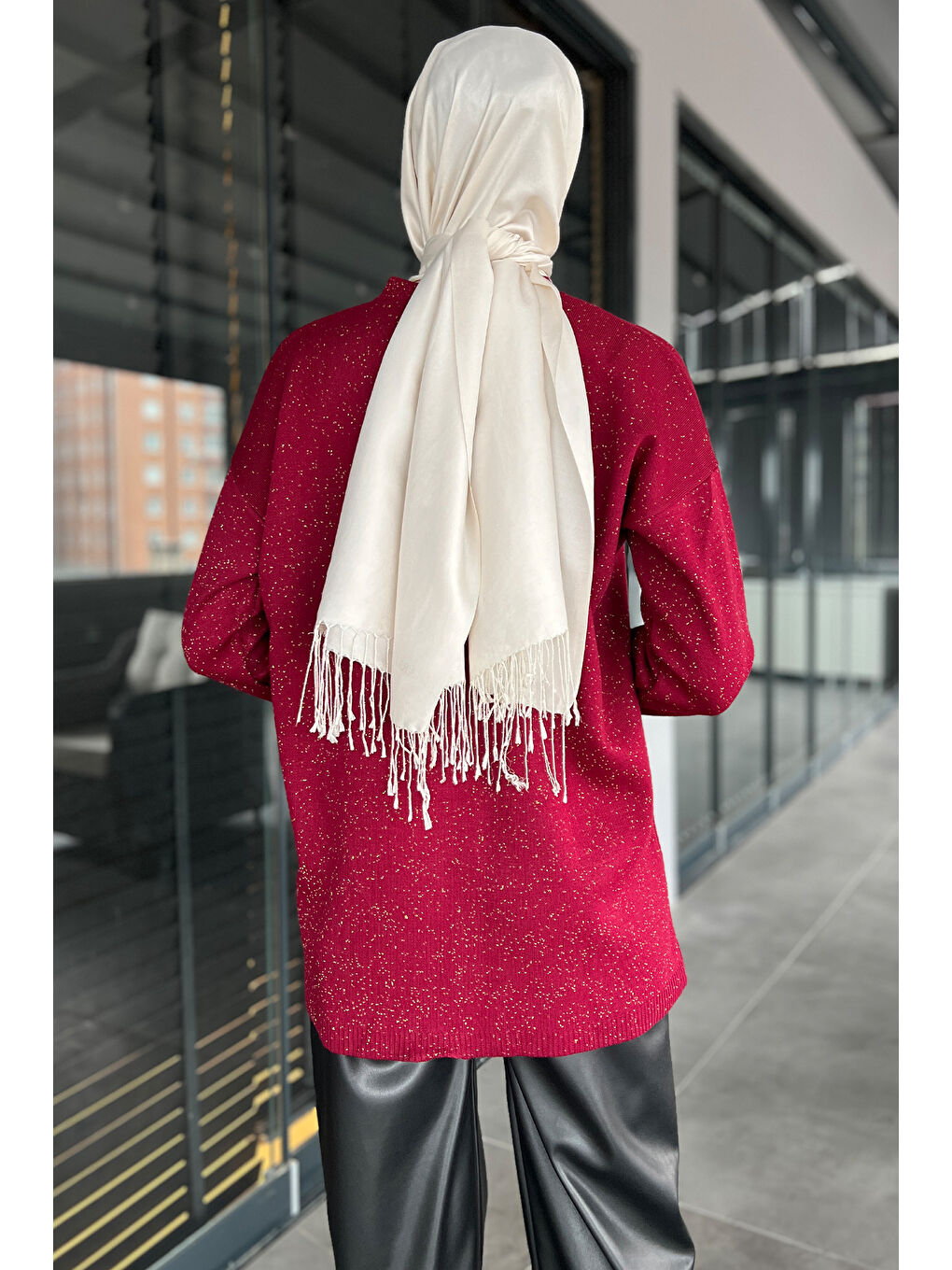 Bordo Kadın Ön Şerit Detaylı Işıltılı Tesettür Triko Tunik-7