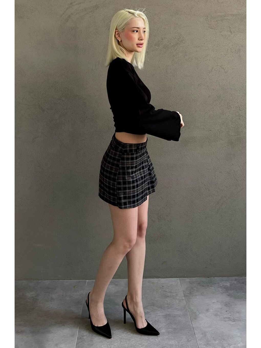Siyah %100Pamuklu Ekose Desen Pileli Mini Şort Etek Mg2629-3