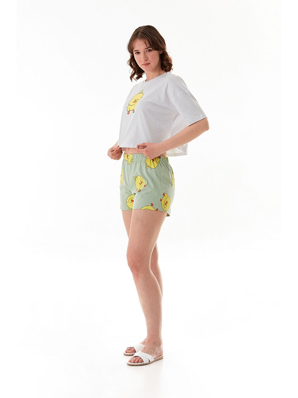 Turkuaz Civciv Baskılı Şortlu Oversize Pijama Takımı-2