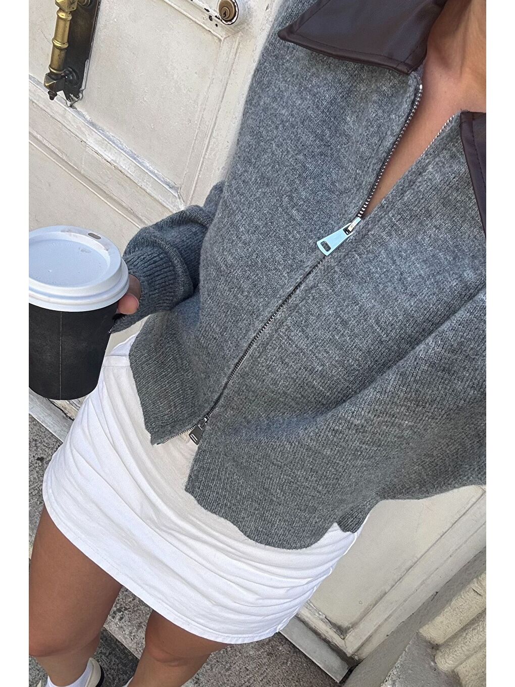 Gri Kadın Polo Yaka Deri Garnili Fermuarlı Triko Hırka (s-m-l Beden Uyumludur.)-1