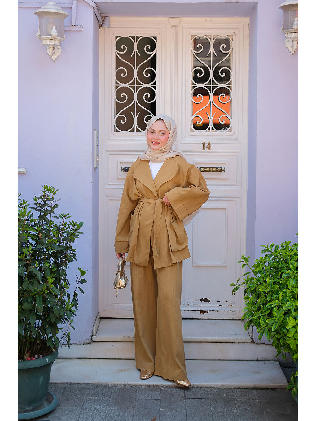 Kadın Geniş Yakalı Takım Yağ Yeşil-1