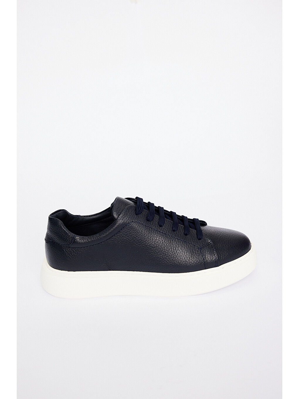 Erkek Lacivert %100 Deri Sneaker Ayakkabı