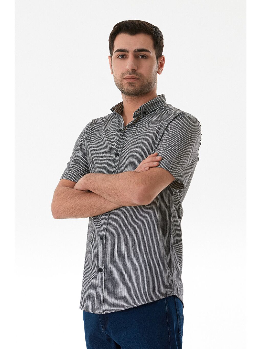 Siyah Çizgili Düğmeli Kısa Kollu Gömlek-1