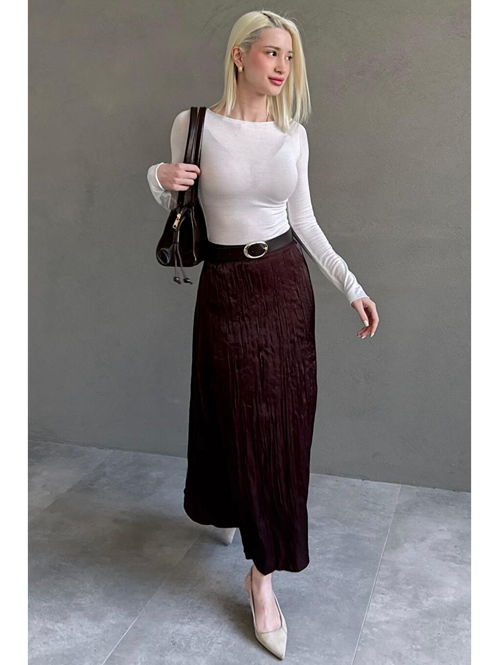 Kahverengi Kırışık Desen Kemerli Cepli Uzun Etek Mg2661-5