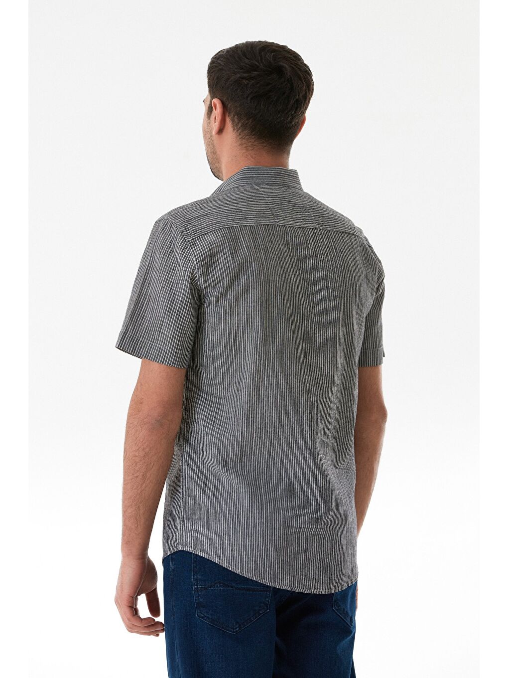 Siyah Çizgili Düğmeli Kısa Kollu Gömlek-2