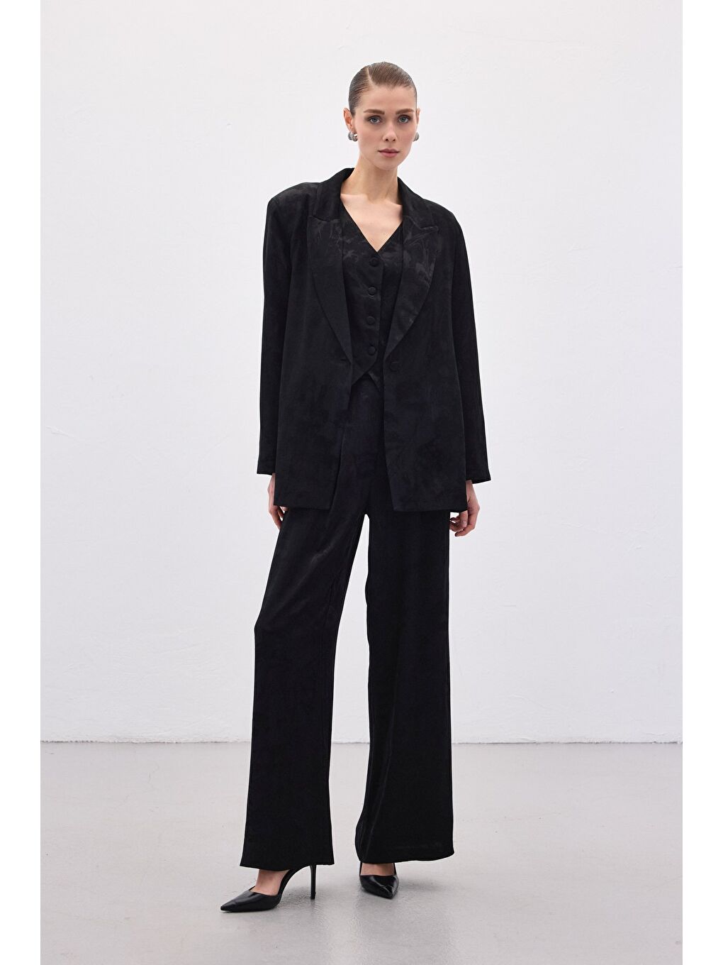 Jakarlı Bol Pantolon - Siyah-1