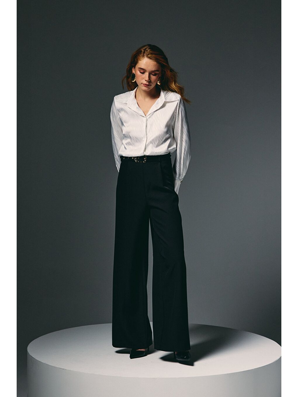 Kemerli Bol Pantolon - Siyah-3