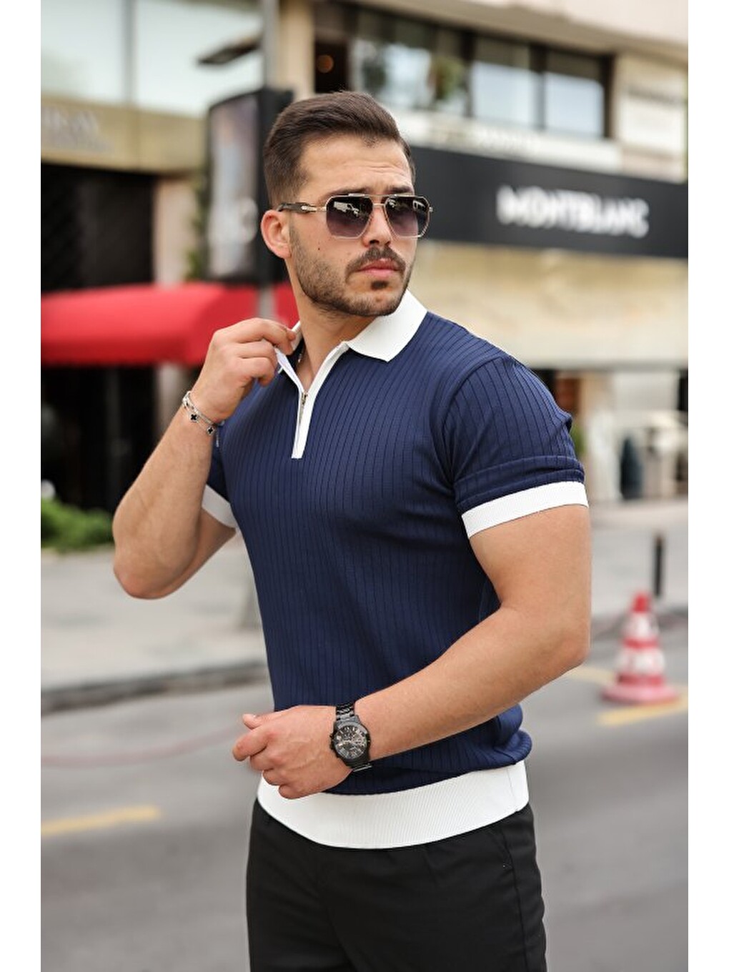 Lacivert Erkek Yaka Ve Kol Detaylı Fermuar Yakalı Çizgi Desen Kısa Kollu Triko Tişört-1
