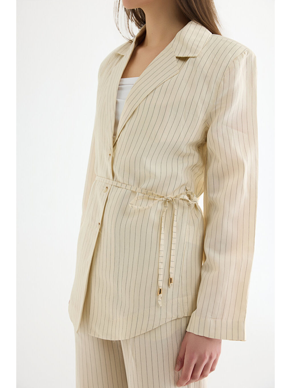 Çizgili Bağcıklı Gömlek Ceket Ekru-3