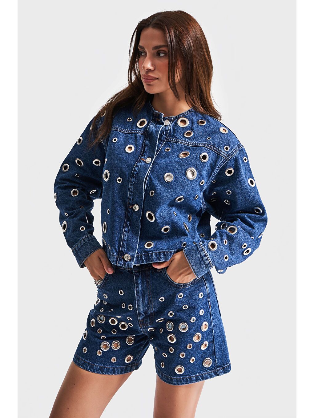 Mavi Kadın 1s5-5 Kuş Gözü Detaylı Crop Oversize Tasarım Denim Ceket