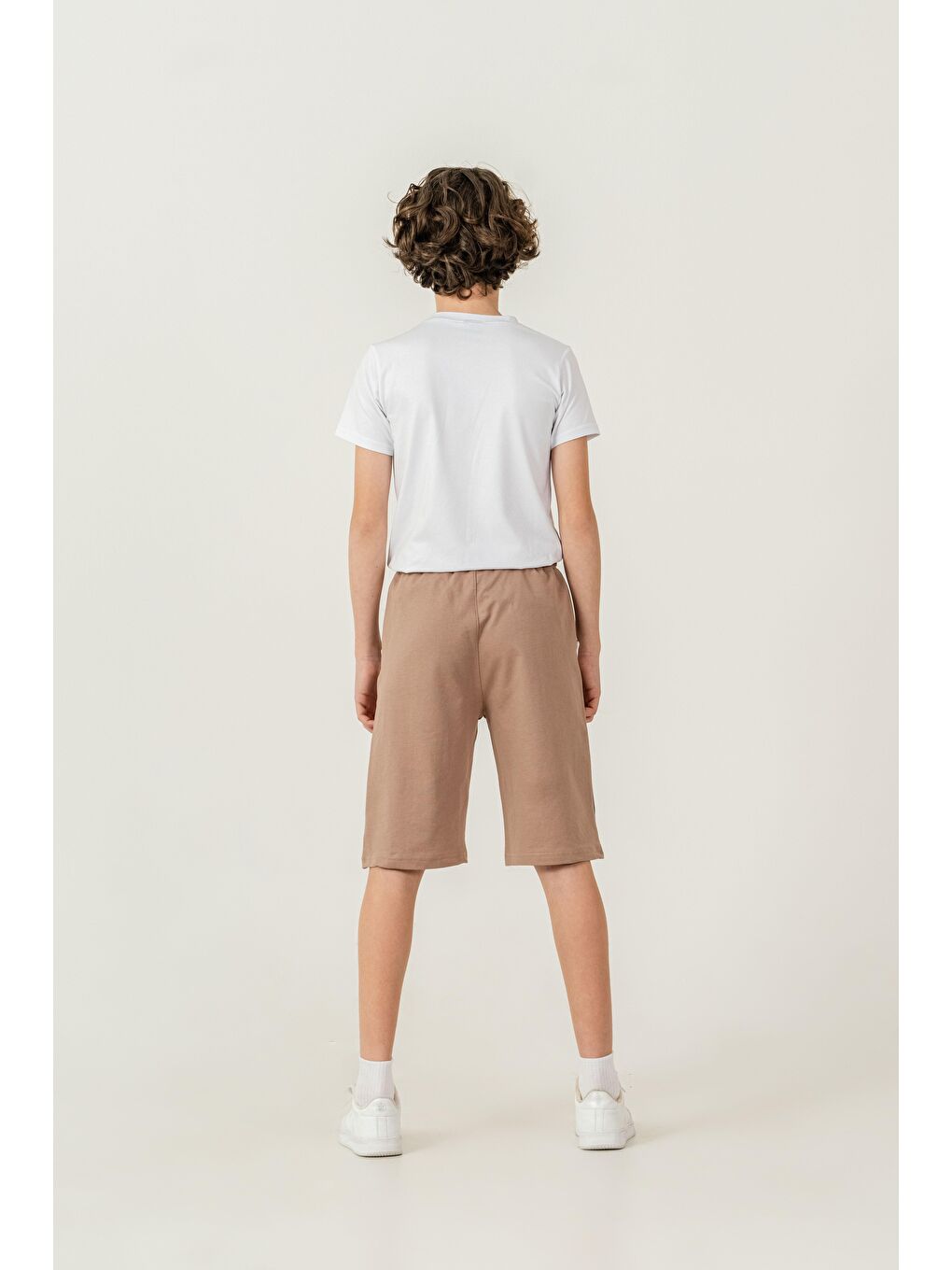 Bej Garni Parçalı Çift Bacak 4 Şeritli  Erkek Çocuk Şort-3