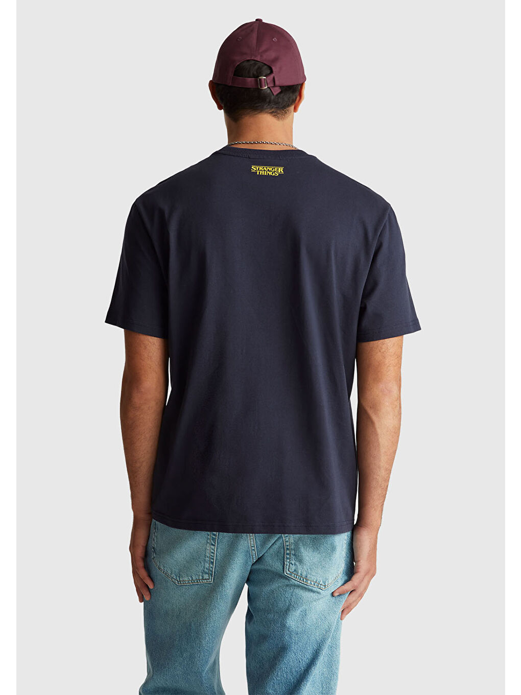Erkek Lacivert  %100 Pamuk Regular Fit Stranger Things Baskılı T-Shirt-2