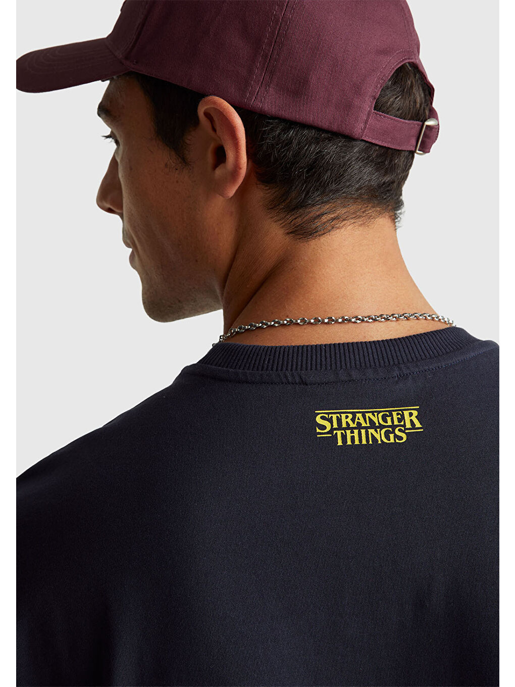 Erkek Lacivert  %100 Pamuk Regular Fit Stranger Things Baskılı T-Shirt-5
