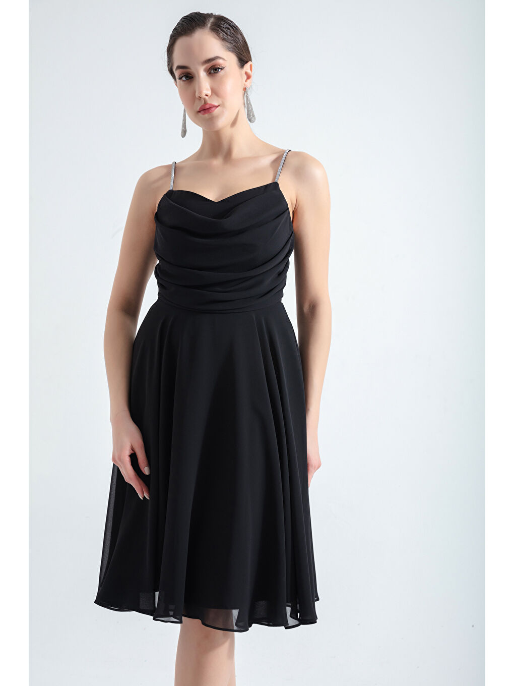 Kadın Siyah Taş Askılı Midi Abiye Elbise-2