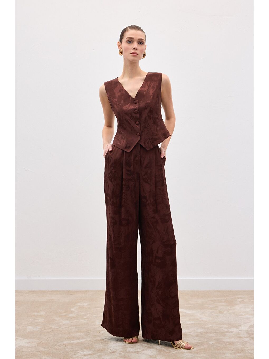 Kahverengi Jakarlı Bol Pantolon - Kahve-4