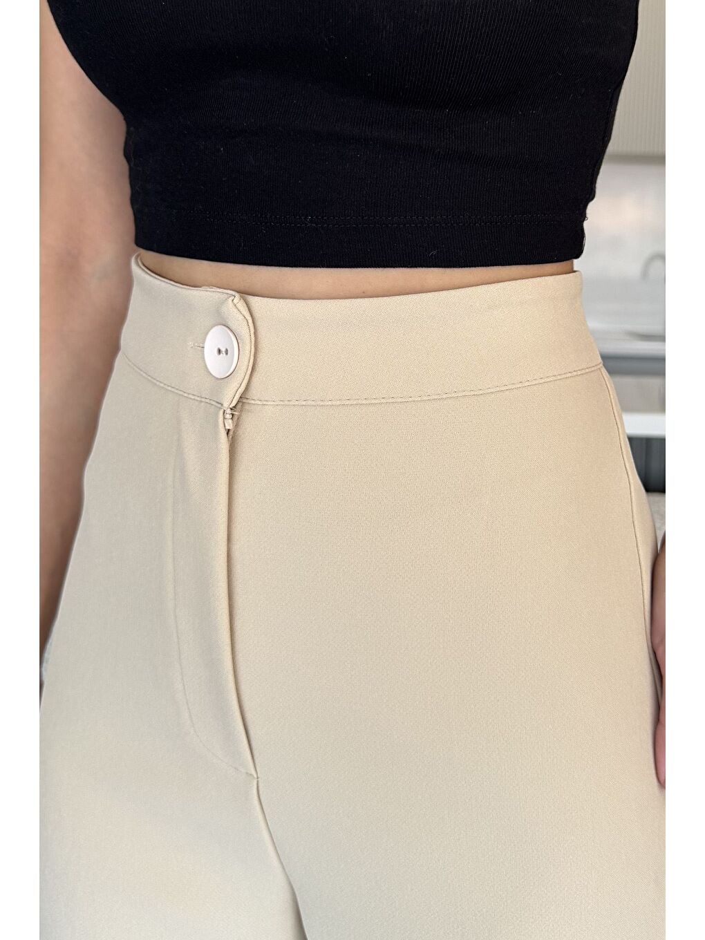 Bej Kadın Bol Paça Kumaş Pantolon-3