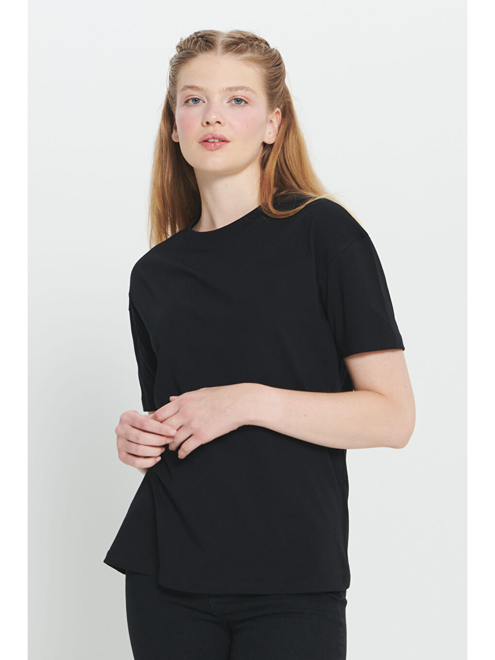 Siyah %100 Pamuk Oversize Fit Bol Kesim Bisiklet Yaka Basic Tişört-2