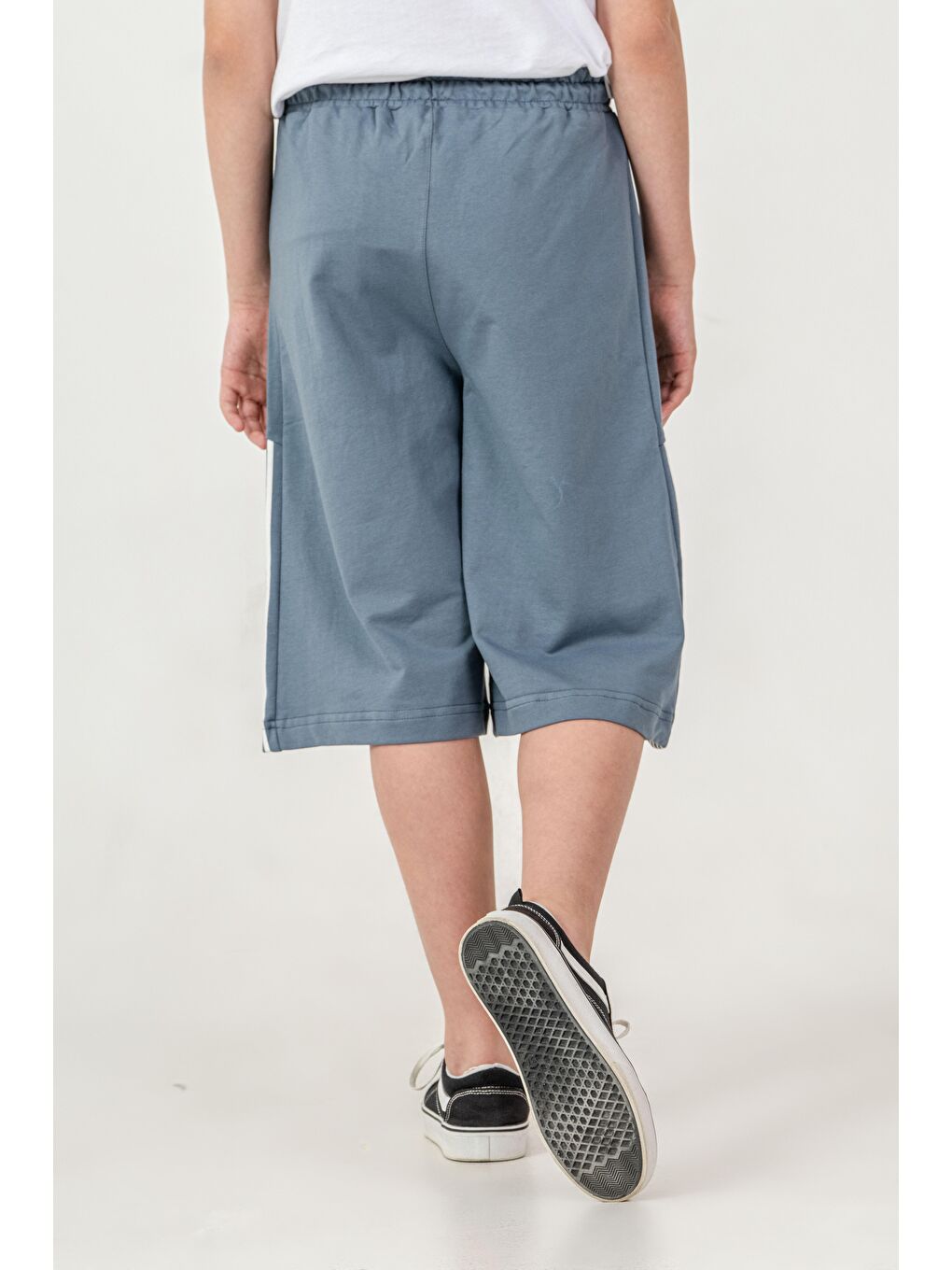 Gri Boston Nyc Baskılı Yanları Şeritli Erkek Çocuk Şort-5